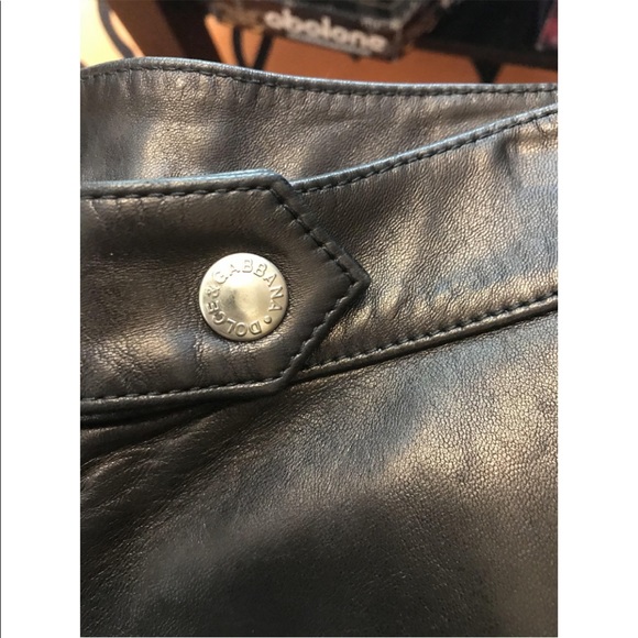 Beautiful buttery soft leather pants. Never worn. In excellent condition . FIRM - Picture 9 of 10